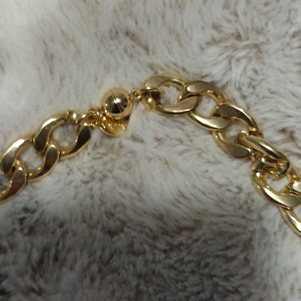 Gorgeous choker necklace by Alexa Rae - Picture 4 of 5